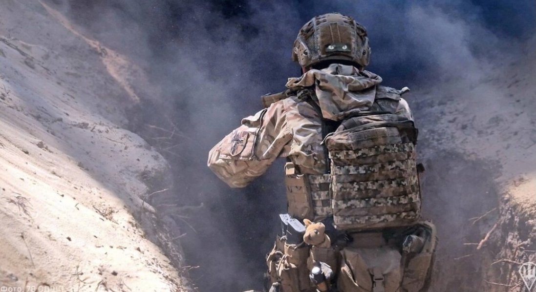 На Донеччині росіяни випробовують нову тактику штурмів