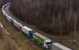 Польський суд наказав перевізникам припинити блокаду ПП «Ягодин-Дорогуськ»