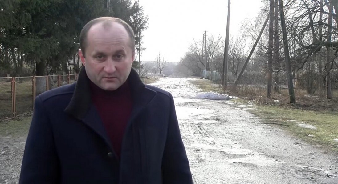 На Рівненщині у ексдепутата райради просять конфіскувати землю