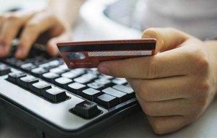 Волинянку судять за шахрайства