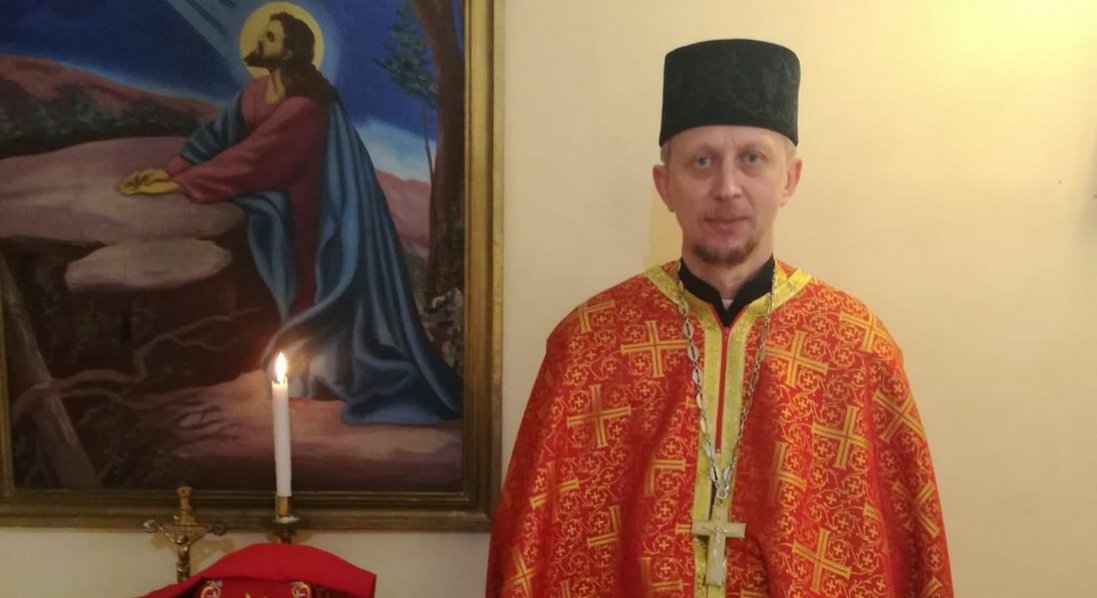 Для чого у храмі подають записки, як це правильно робити та кого не можна вписувати