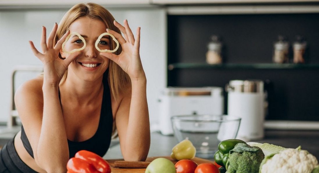 Чи справді влітку харчування має бути іншим