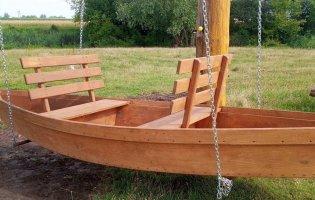 Волинянин встановив гойдалку заввишки 14 метрів: може потрапити до книги рекордів України