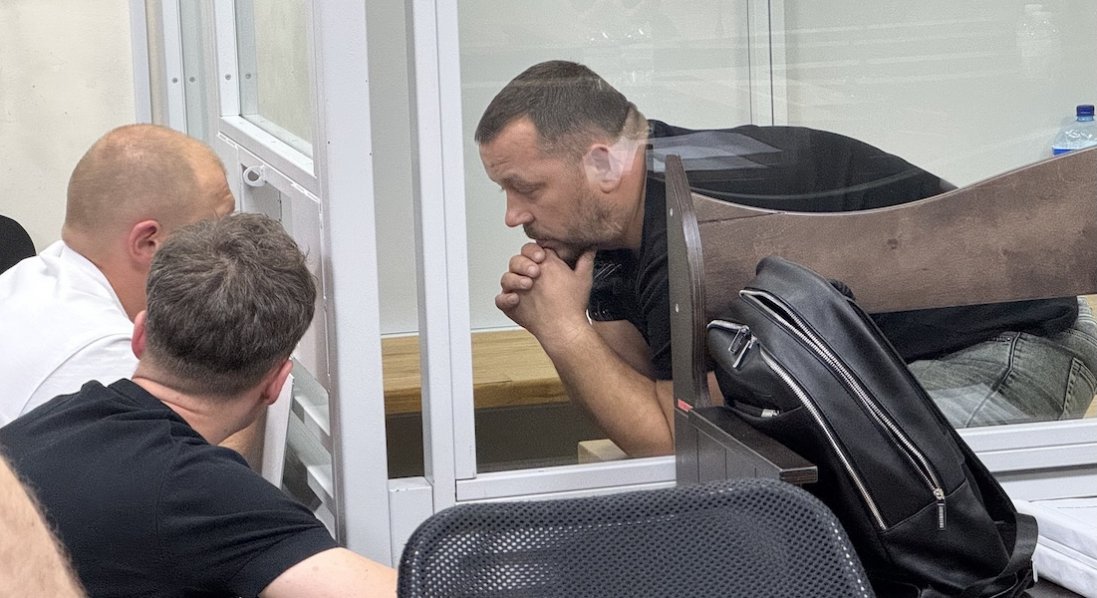 Закупівля дронів та РЕБ: під варту взяли ексглаву Рубіжанської МВА Юрченка