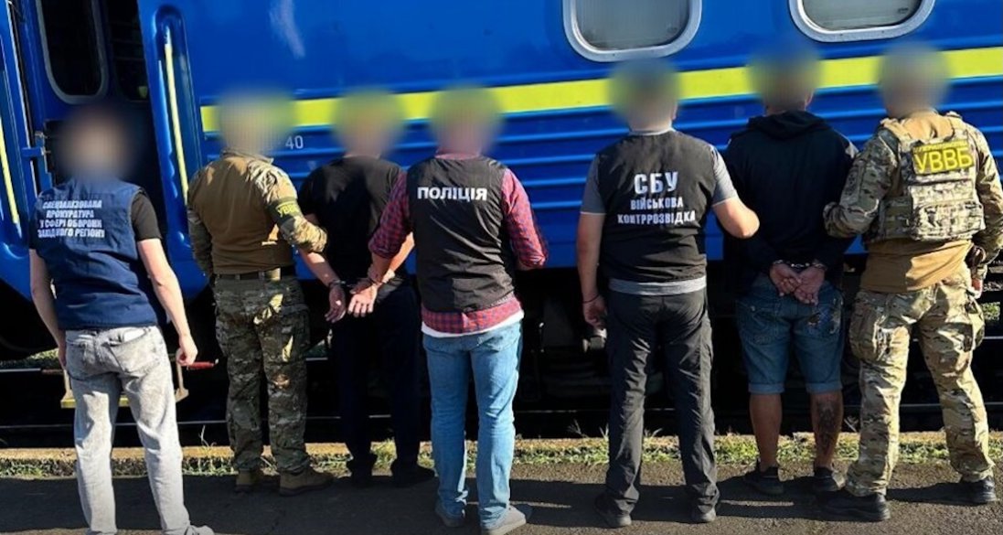 На Волині викрили провідника потяга, який за $7 000 намагався переправити ухилянта до Польщі