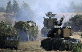 У білорусь прибули ешелони з військовими й технікою рф