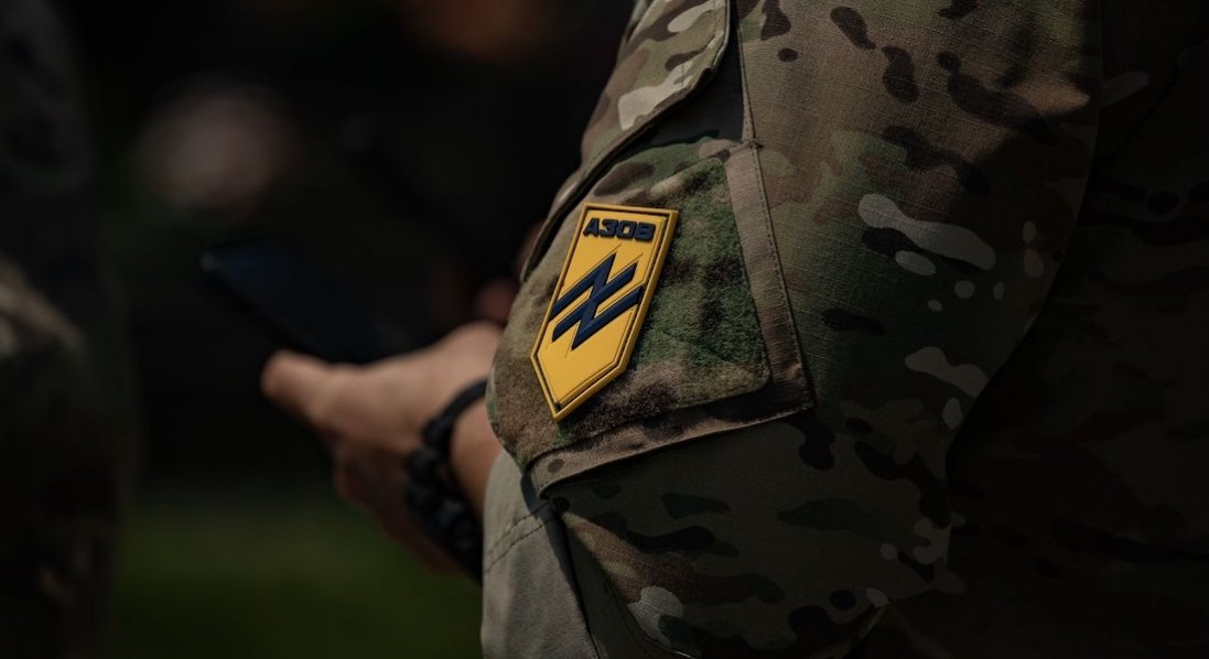 На Покровський напрямок перекинули корпус «Азов»