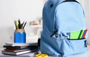 В Україні стартувала програма «Пакунок школяра»