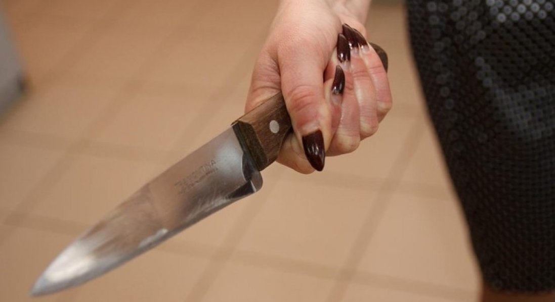 Волинянка насмерть зарізала чоловіка