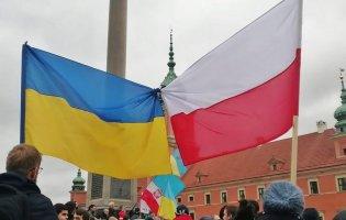 Більшість поляків підтримують вето Навроцького на закон про допомогу українцям