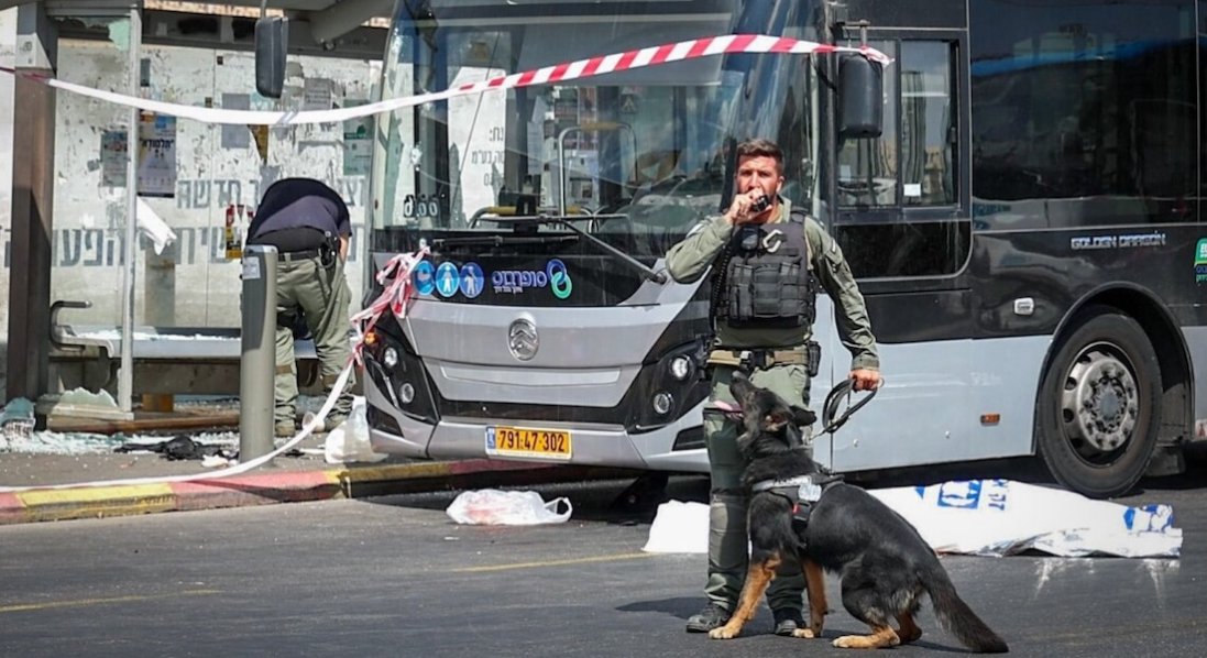 У Єрусалимі розстріляли пасажирів автобуса