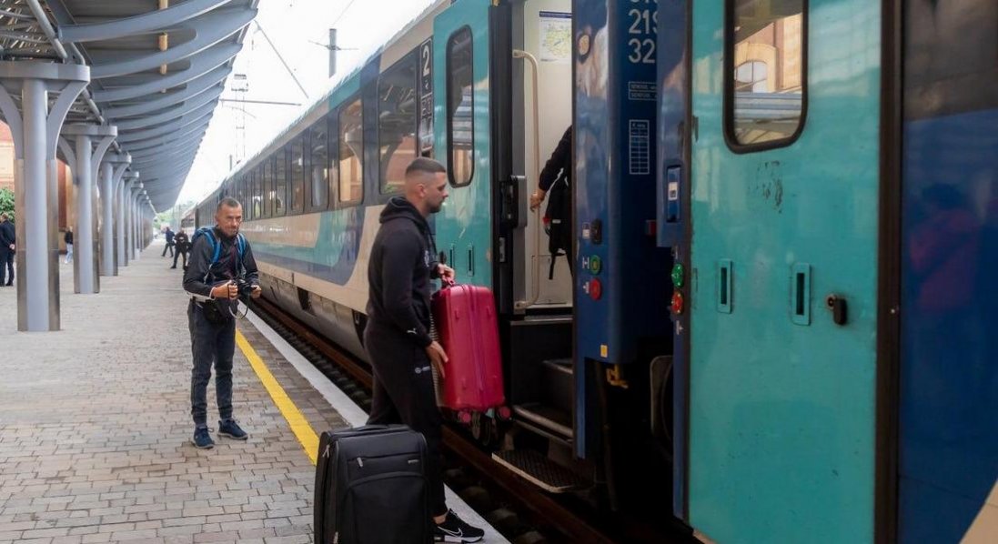 З Ужгорода новою євроколією вирушив перший поїзд до ЄС