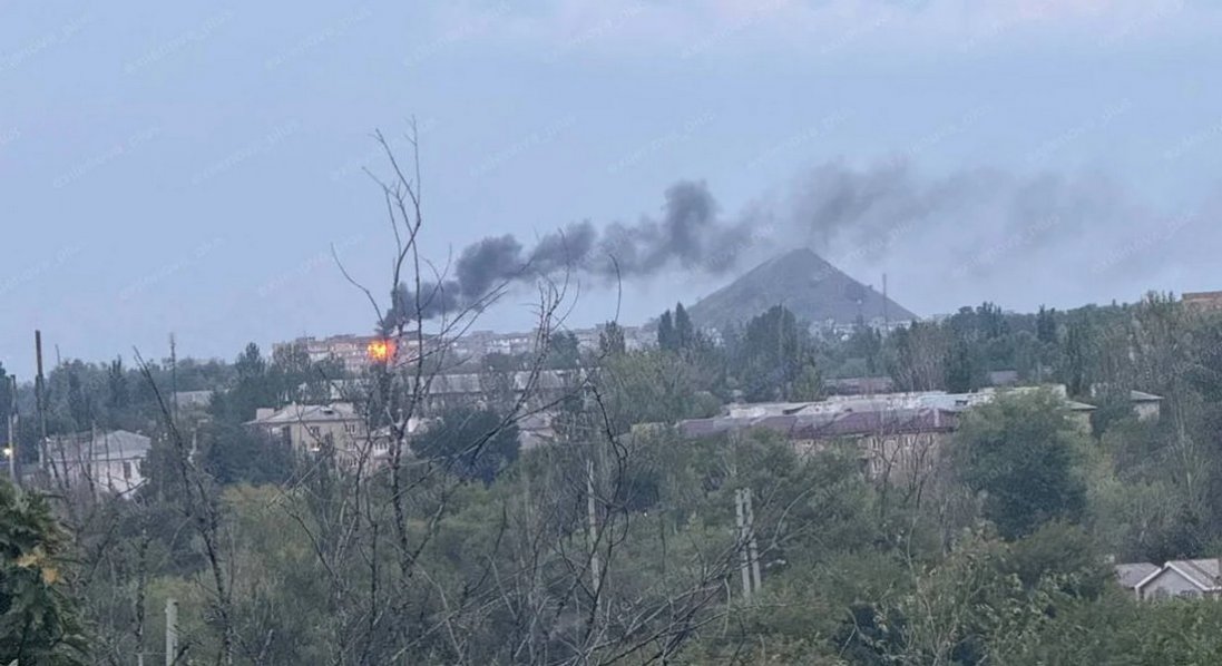 Захисники влучили по пунктах управління росіян у Донецьку