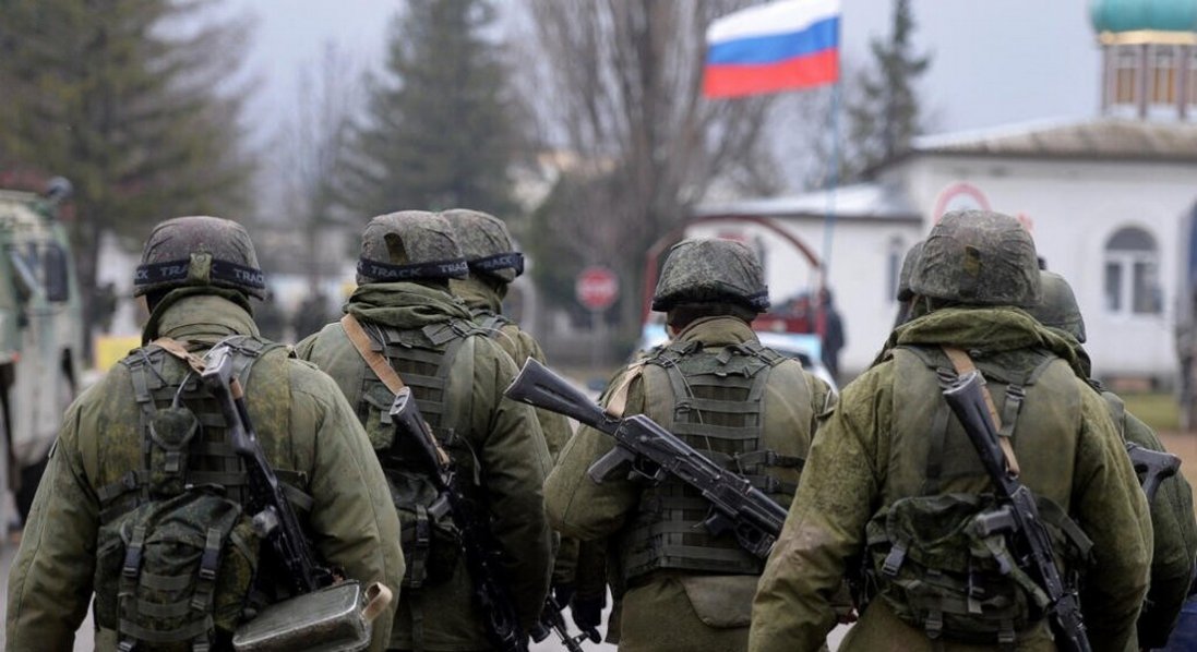 На Донеччинi росіяни розстріляли сім’ю цивільних і взяли в заручники дитину