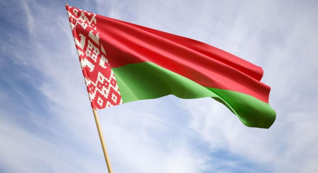 Польща закликає своїх громадян негайно виїхати з білорусі