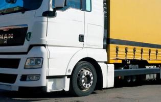 У Луцьку на стоянці далекобійників виявили труп жінки