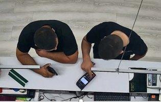 Брати з Одещини видурили у звільнених з полону захисників майже мільйон гривень