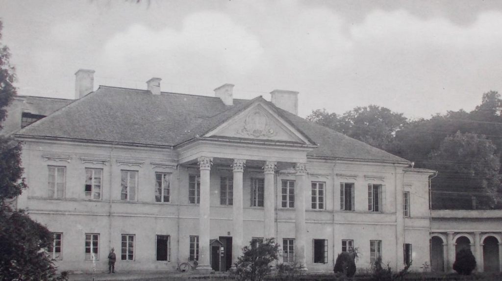 Палац у Бужанах, 1910-ті роки