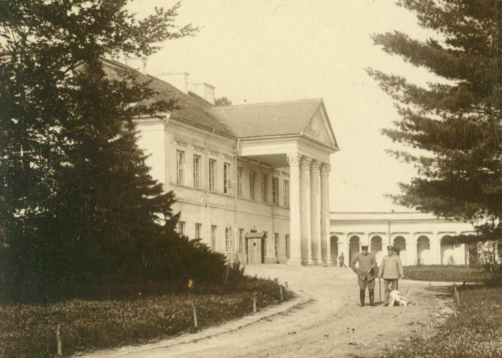 Палац у Бужанах, 1914 рік