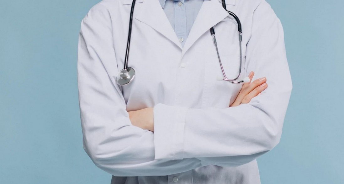 У Луцьку судитимуть лікаря за неналежне виконання професійних обов'язків