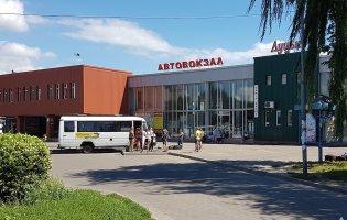 На луцькій автостанції волинянин стріляв у чоловіка: як покарали