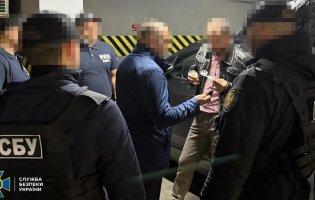 У веденні бізнесу на окупованій Луганщині підозрюють посадовця БЕБ