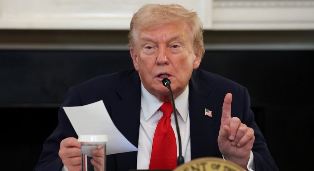 Трамп упевнений, що Україна і рф скоро проведуть переговори