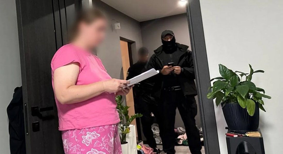 На Київщині працівниця банку переказувала собі гроші померлих клієнтів