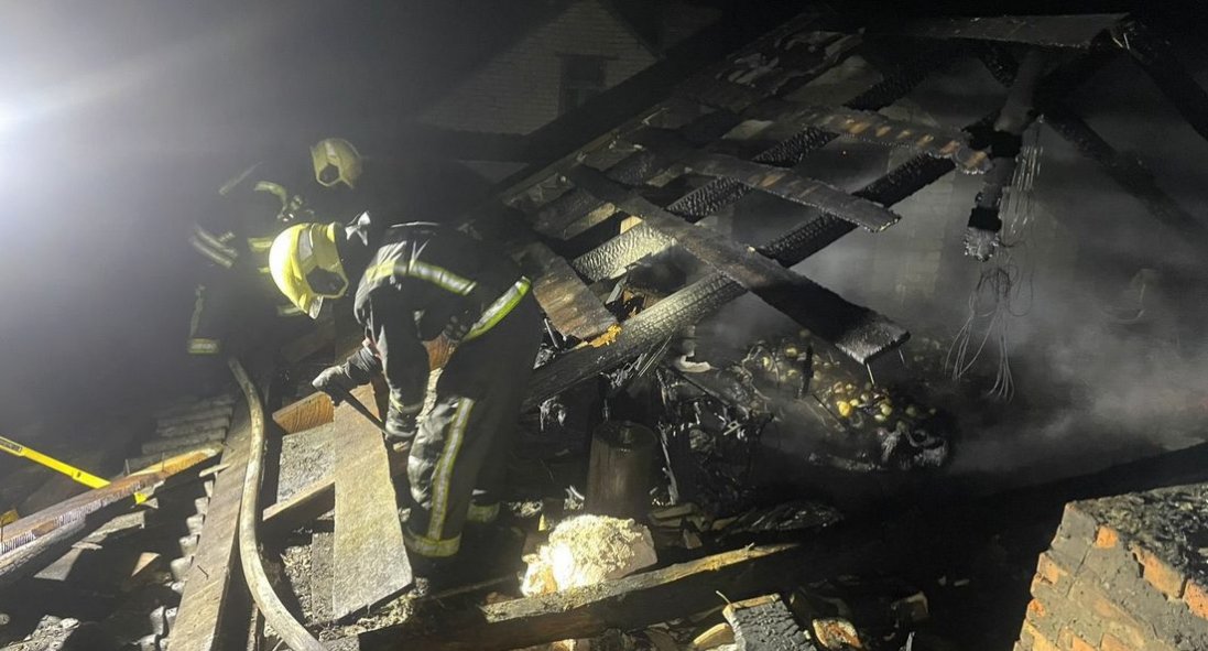 На Волині у згорілій хаті знайшли труп