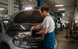 Перевірка авто перед купівлею: 5 несподіваних поломок, які знайдуть тільки на СТО