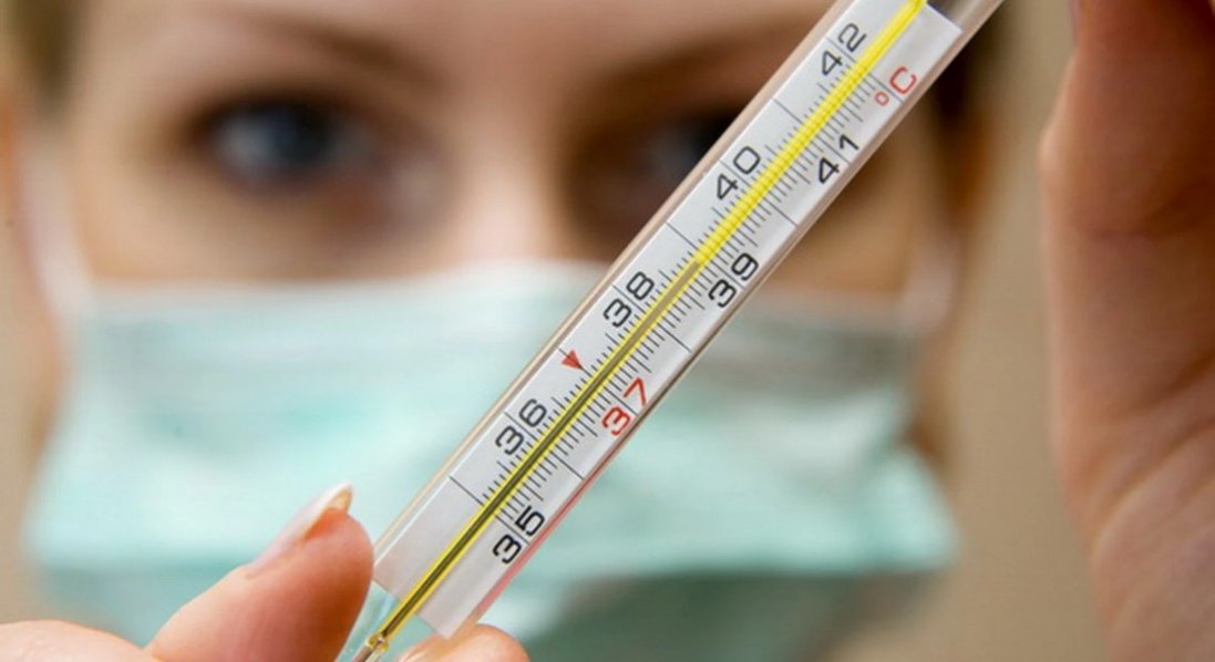 Чи дійсно вітаміни і протизастудні препарати допоможуть не хворіти?