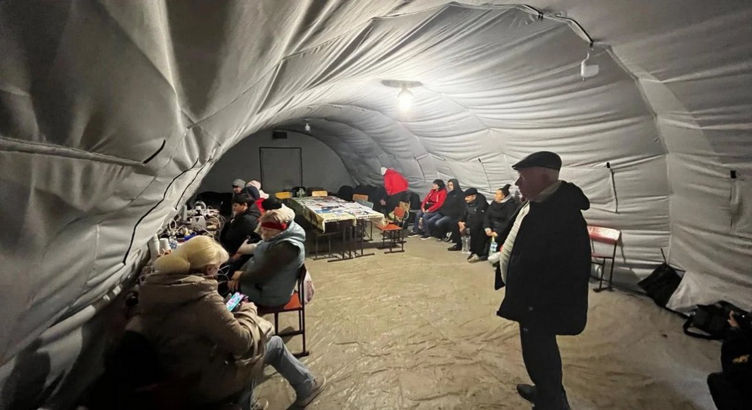 У Чернігові відключили електропостачання внаслідок масованого обстрілу рф