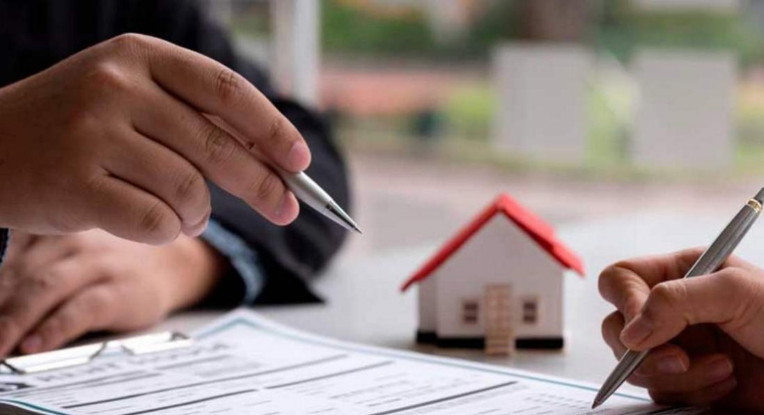 Чому так важливо узаконити будинок, який не має документів