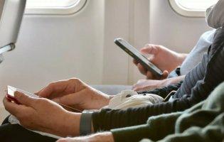 Які аксесуари потрібні у подорожі зі смартфоном?