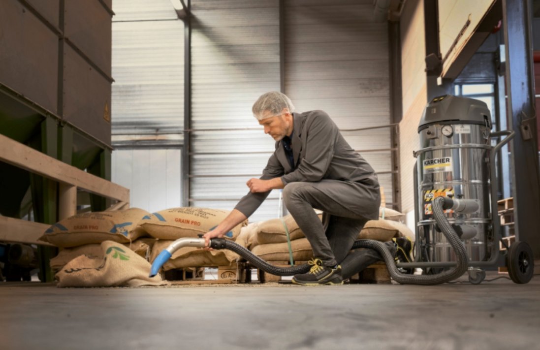 Чистота на підприємстві: навіщо потрібен промисловий пилосос Karcher