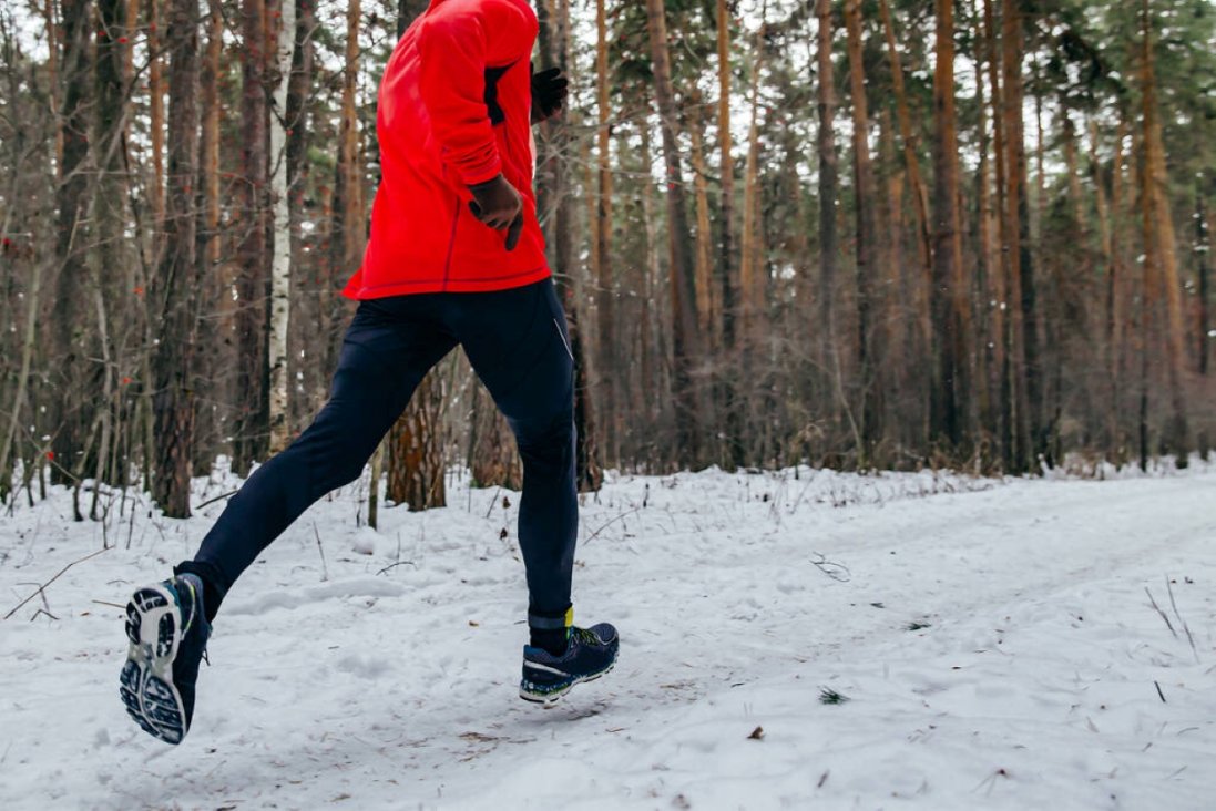 Зимове спортивне взуття – тепло, комфорт і стиль у сезоні активності від Kasta