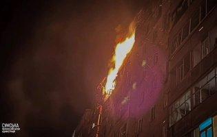 росія завдала удару по багатоповерхівці у Сумах