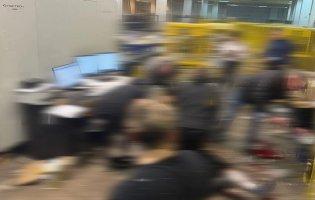 У Києві на пошті вибухнула посилка