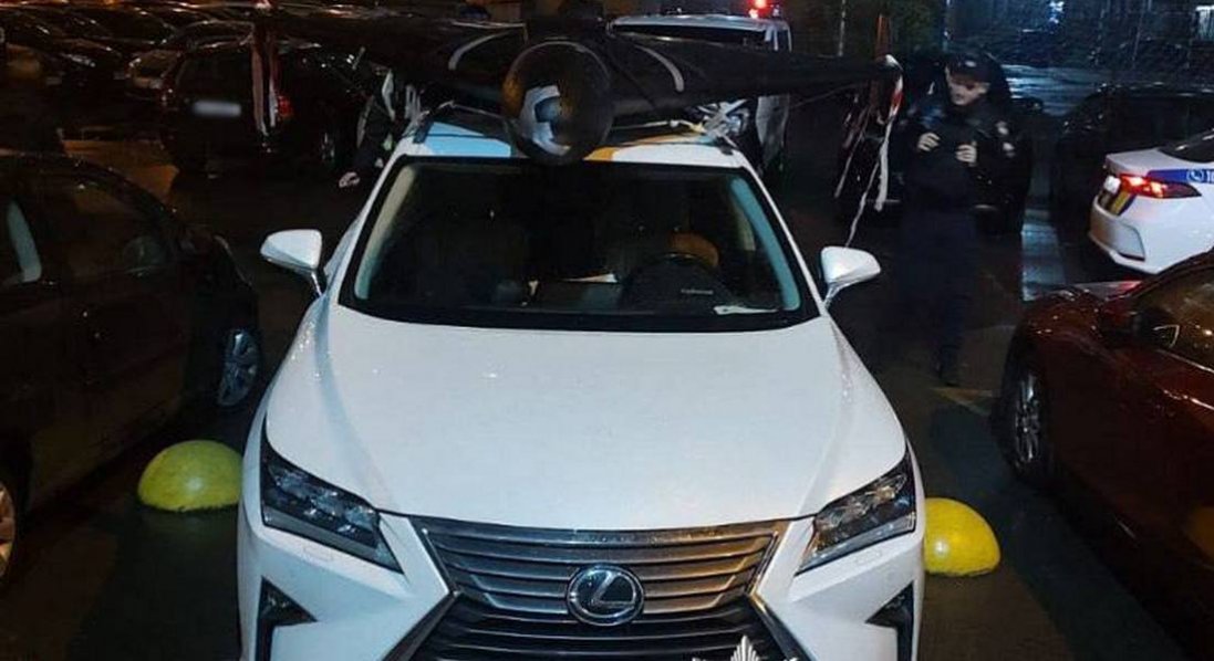 Киянин перевозив на даху автомобіля Shahed