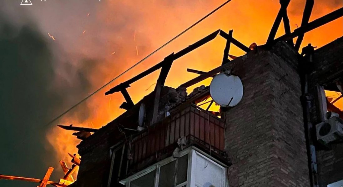 росіяни масовано вдарили по Кам‘янському на Дніпропетровщині