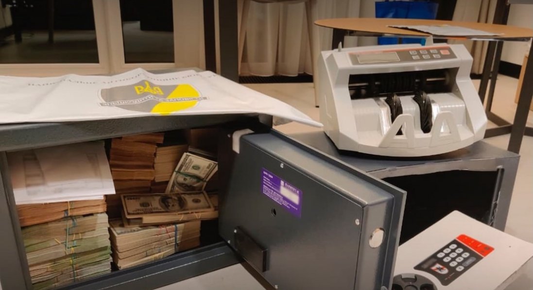 Корупція в енергетиці: 7 посадовцям повідомили про підозру