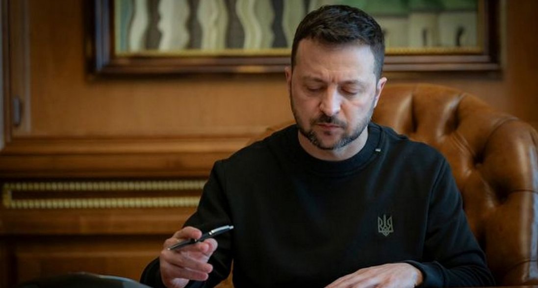 Зеленський увів санкції проти Міндіча і Цукермана