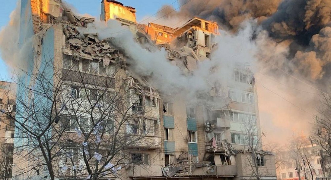 У будинки в Тернополі росіяни влучили крилатими ракетами Х-101