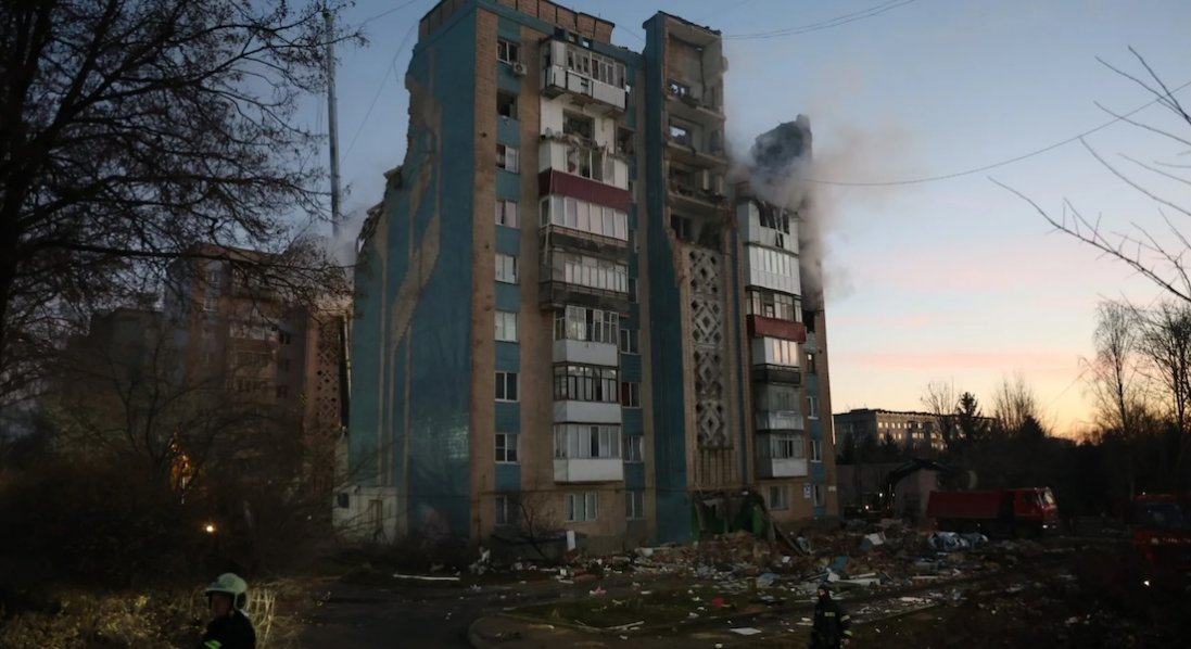 Рятував людей після атаки рф: у Тернополі розшукують чоловіка