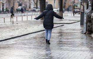 Волинян попереджають про ожеледицю