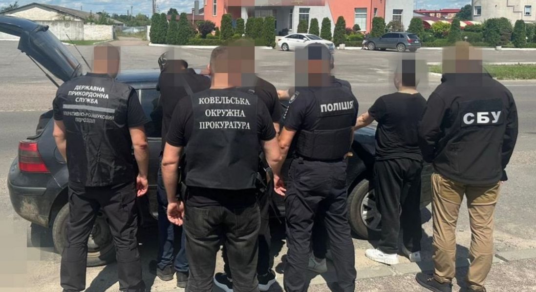 Судять чотирьох волинян, які переправляли ухилянтів за кордон