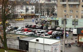 У Луцьку облаштують платну парковку