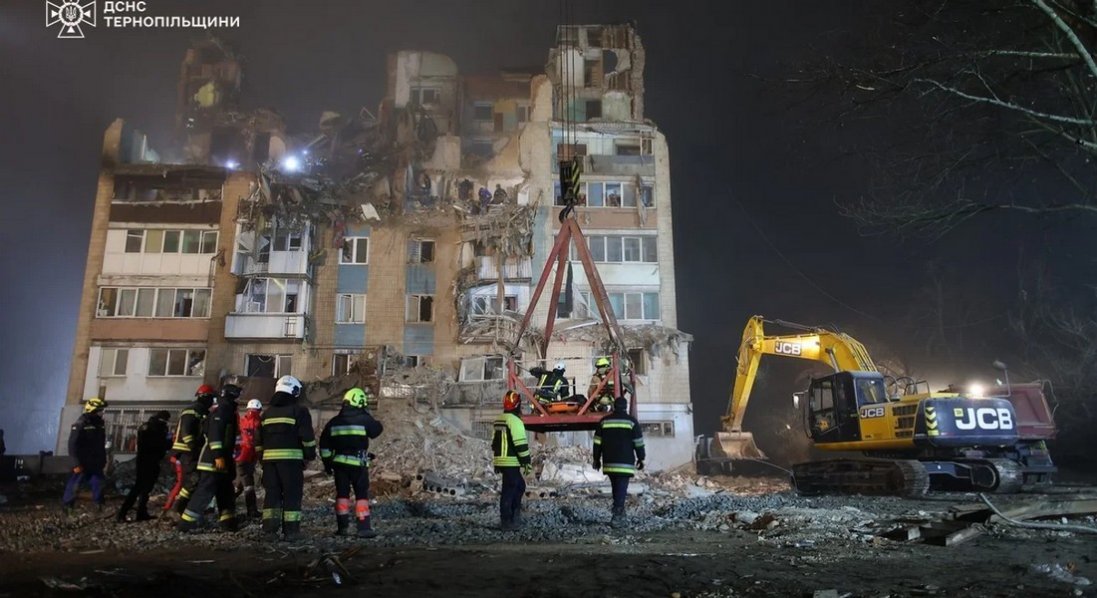 Атака рф: у Тернополі померла 12-річна дівчинка