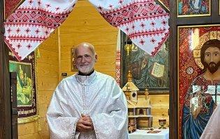 Священник розбудував монастир і помагає людям звільнитися від залежностей