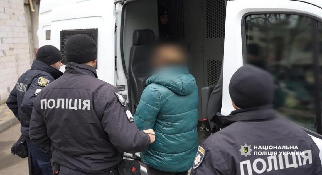 На Одещині викрили злочинну групу, яка продавала дітей